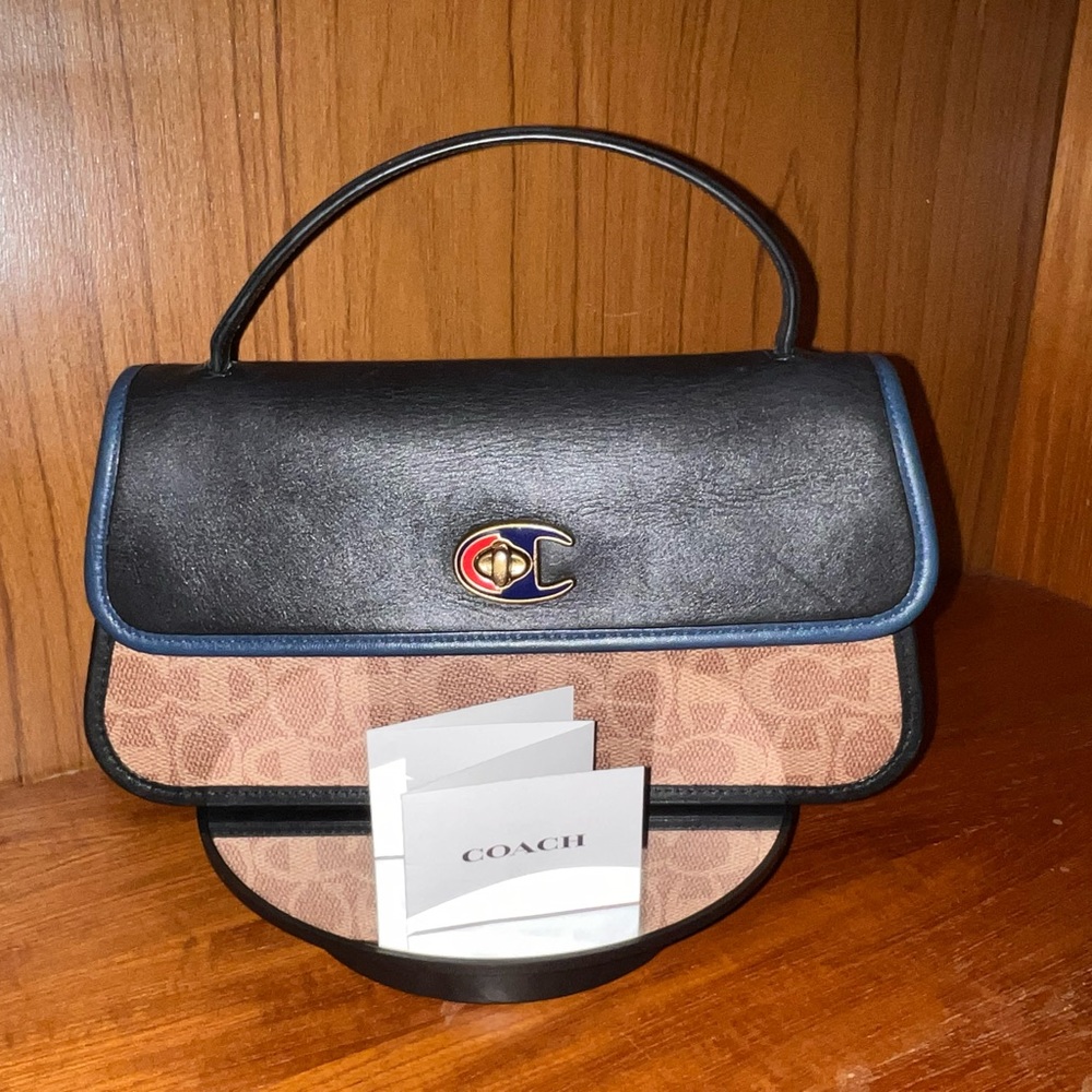 COACH X CHAMPION COLLECTION